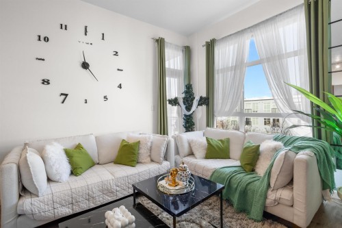 516-13733 107A Avenue, Surrey, BC 