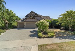 3918 156b Street  Surrey, BC V3Z 0K8