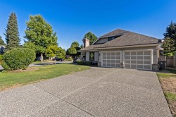 14854 21 Avenue  Surrey, BC V4A 8L6