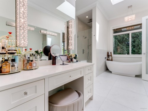 2340 Christopherson Road, Surrey, BC 