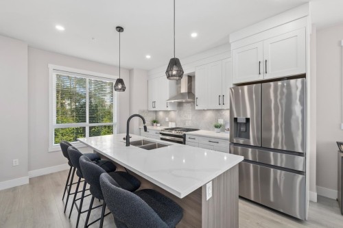 31-20155 84 Avenue  Langley, BC V2Y 3R3