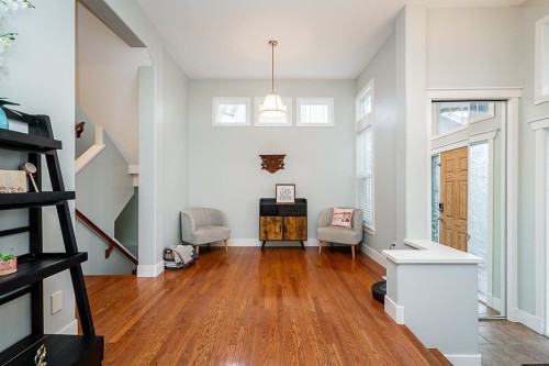 6075 165A Street, Surrey, BC 