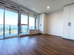 3211-10448 University Drive  Surrey, BC V3T 0S7