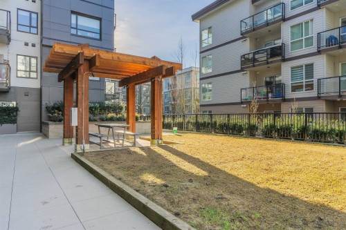 220-13789 107A Avenue, Surrey, BC 