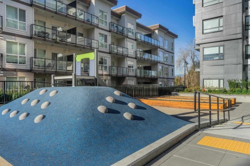 220-13789 107A Avenue, Surrey, BC 