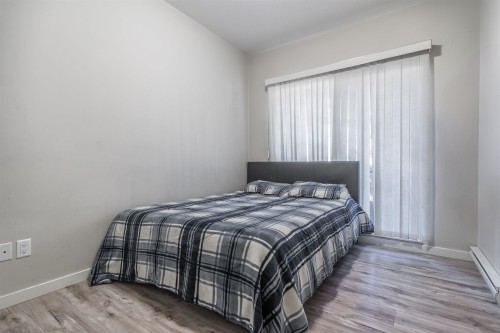 220-13789 107A Avenue, Surrey, BC 