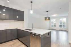 106-15137 33 Avenue  Surrey, BC V3Z 0Y1