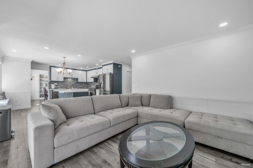 13330 59B Avenue, Surrey, BC 