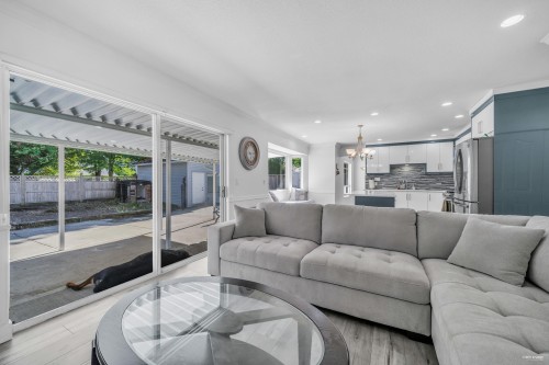 13330 59B Avenue, Surrey, BC 