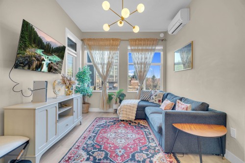 219-2120 Gladwin Road, Abbotsford, BC 