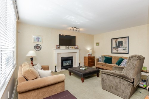 7931 Redtail Place, Surrey, BC 