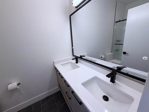 23-19330 Fairway Drive, Surrey, BC 