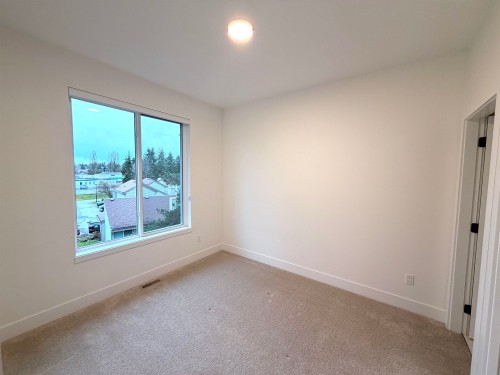 23-19330 Fairway Drive, Surrey, BC 