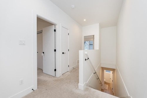 23-19330 Fairway Drive, Surrey, BC 