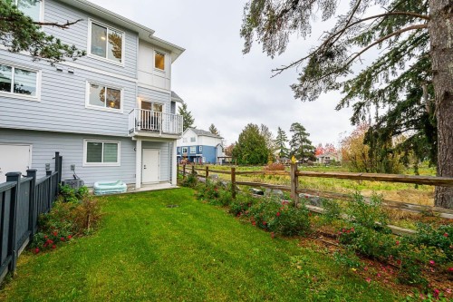 23-19330 Fairway Drive, Surrey, BC 