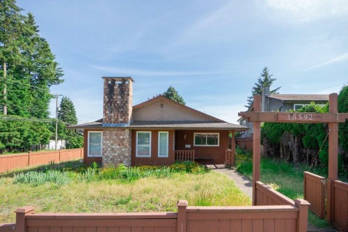 15592 100 Avenue, Surrey, BC 