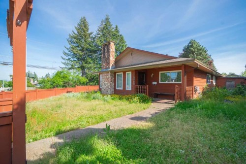 15592 100 Avenue, Surrey, BC 