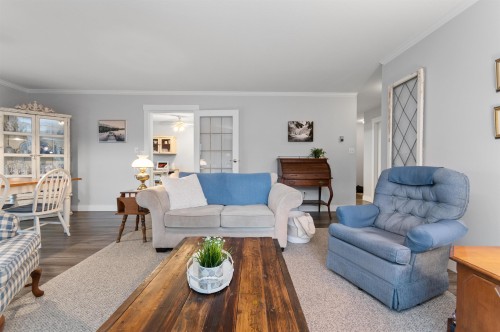 209-2491 Gladwin Road, Abbotsford, BC 