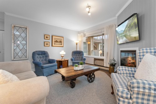 209-2491 Gladwin Road, Abbotsford, BC 