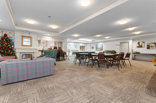 209-2491 Gladwin Road, Abbotsford, BC 