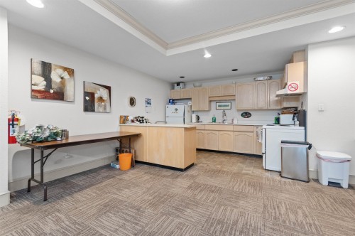 209-2491 Gladwin Road, Abbotsford, BC 