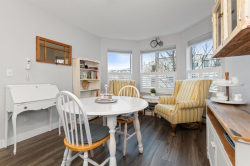 209-2491 Gladwin Road, Abbotsford, BC 