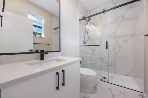 7024 205 Street, Langley, BC 