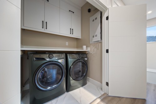 7024 205 Street, Langley, BC 