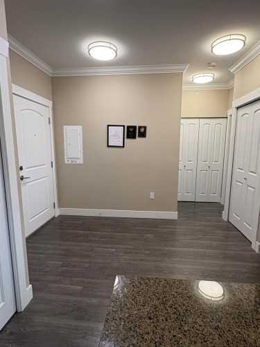 409-8183 121A Street, Surrey, BC 