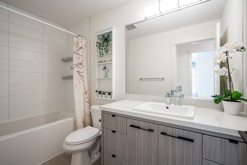 17-14057 60A Avenue, Surrey, BC 