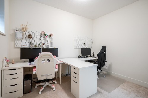 17-14057 60A Avenue, Surrey, BC 