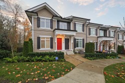 51-2070 Oak Meadows Drive  Surrey, BC V3Z 1J1