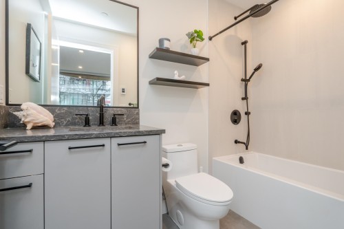 112-20416 Park Avenue, Langley, BC 