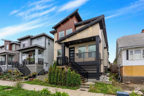 13762 112 Avenue, Surrey, BC 