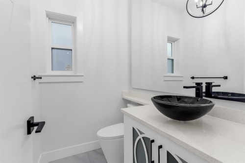 13762 112 Avenue, Surrey, BC 