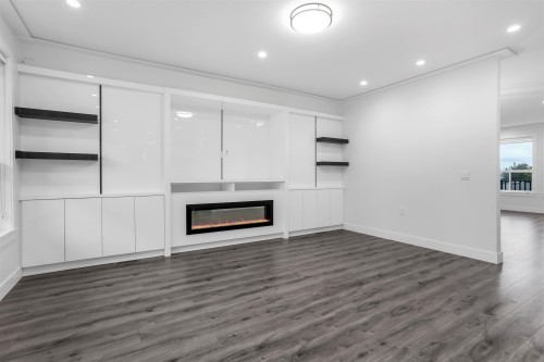 13762 112 Avenue, Surrey, BC 