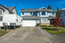 5240 197a Street  Langley, BC V3A 7X9