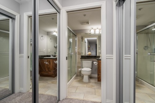 330-5660 201A Street, Langley, BC 