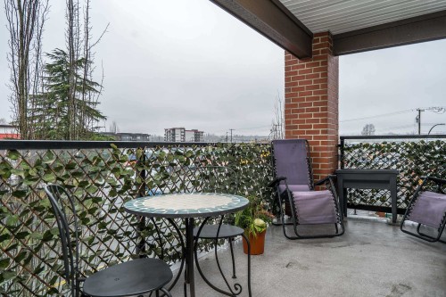 330-5660 201A Street, Langley, BC 