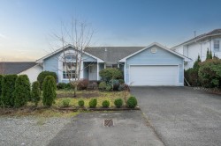 32948 10 Avenue  Mission, BC V2V 2K3