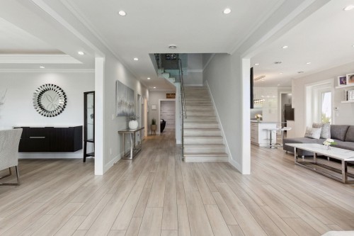 12182 101B Avenue, Surrey, BC 