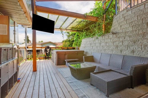 12182 101B Avenue, Surrey, BC 