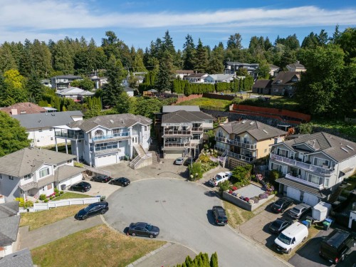 12182 101B Avenue, Surrey, BC 