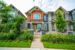 7781 206 Street  Langley, BC V2Y 1X3