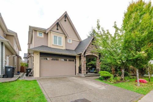 8121 210A Street, Langley, BC 