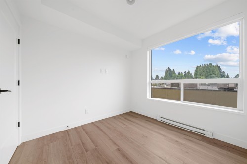 318-2493 Montrose Avenue, Abbotsford, BC 