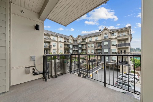 318-2493 Montrose Avenue, Abbotsford, BC 
