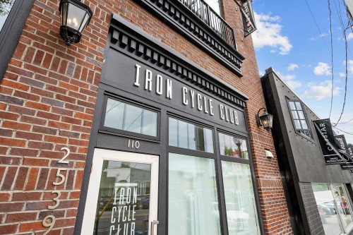 318-2493 Montrose Avenue, Abbotsford, BC 