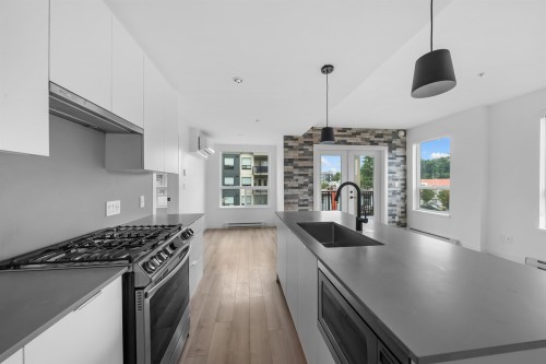 318-2493 Montrose Avenue, Abbotsford, BC 