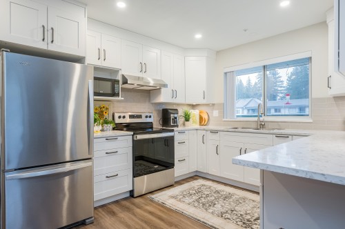 335-2451 Gladwin Road  Abbotsford, BC V2T 3N8